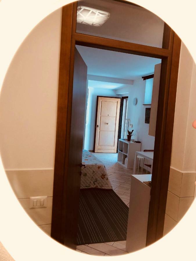 La Dolce Vita Studio With Free Private Parking Siena Luaran gambar
